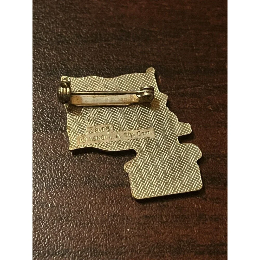 Vintage 1984 Los‎ Angeles Olympics Coca Cola Sam Eagle Zaire Flag Lapel Pin